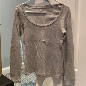 Old Navy Long Sleeved T-Shirt